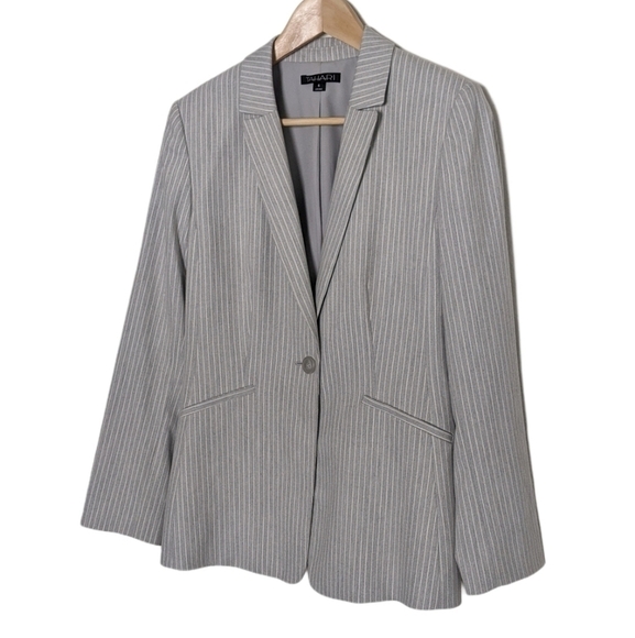 Tahari Pinstripe Blazer Light Grey White 6 Tailored Lined Business Jacket Career - Picture 2 of 7